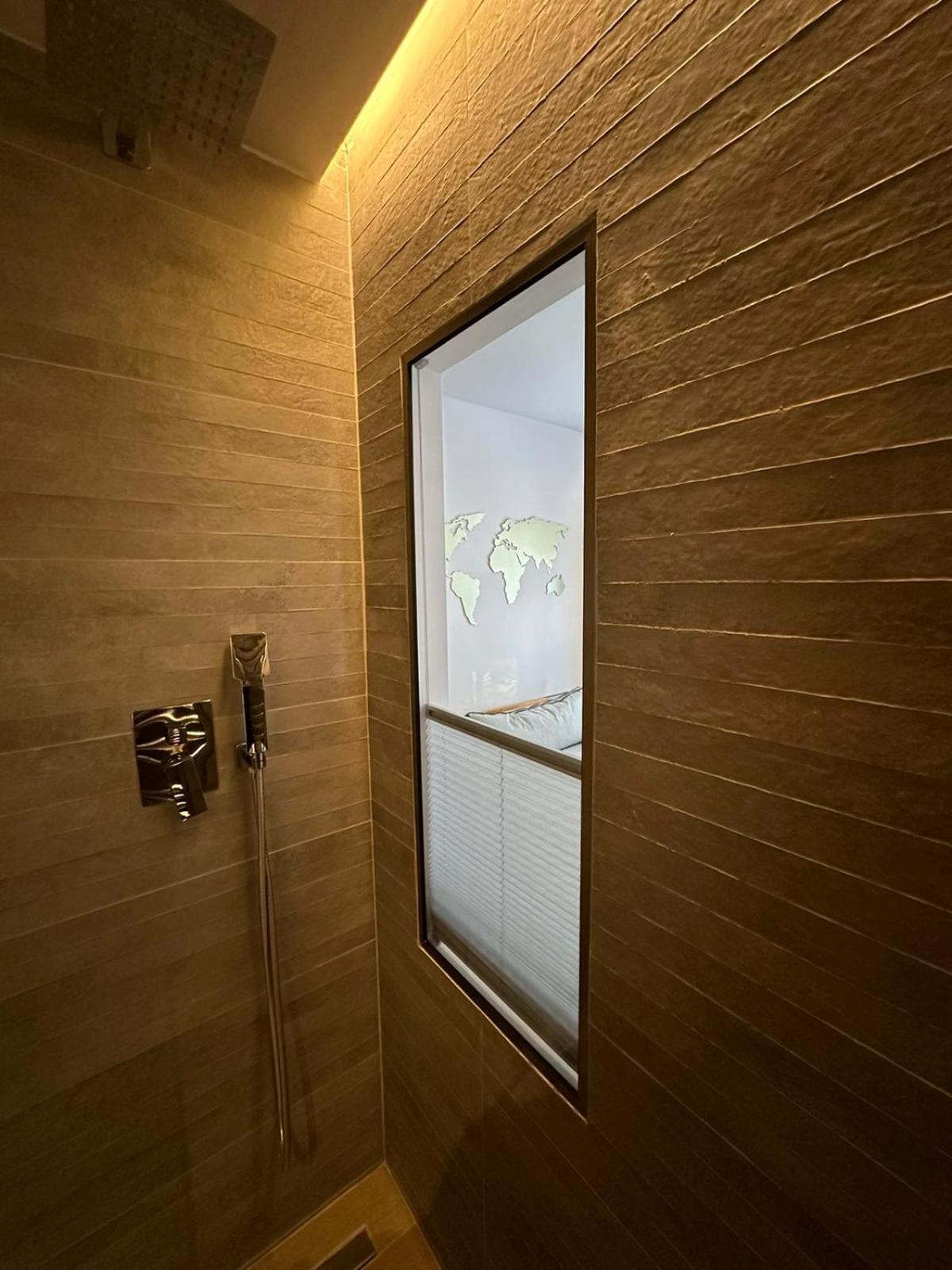 Meteora Gold And Glass カランバカ エクステリア 写真